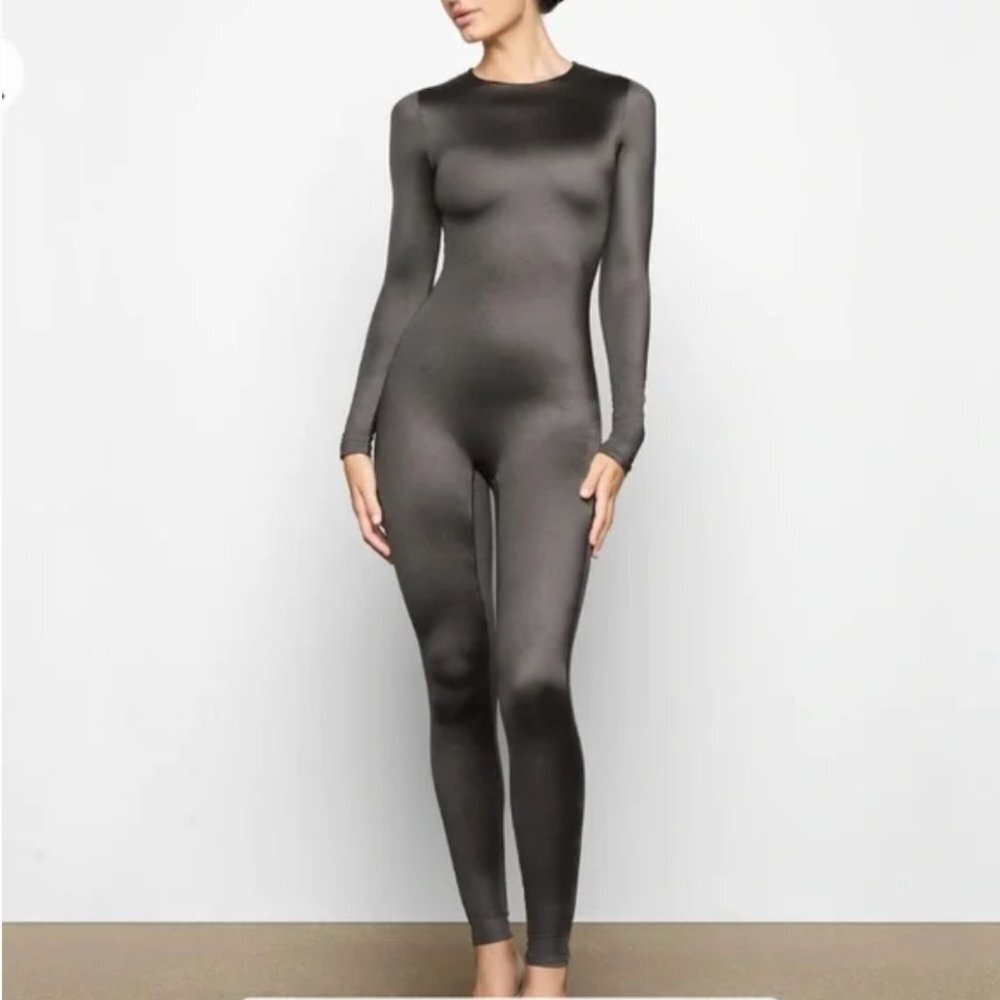 Nwt Skims All-In-One Shine Crew Neck Long Sleeve Onesie Size 4x